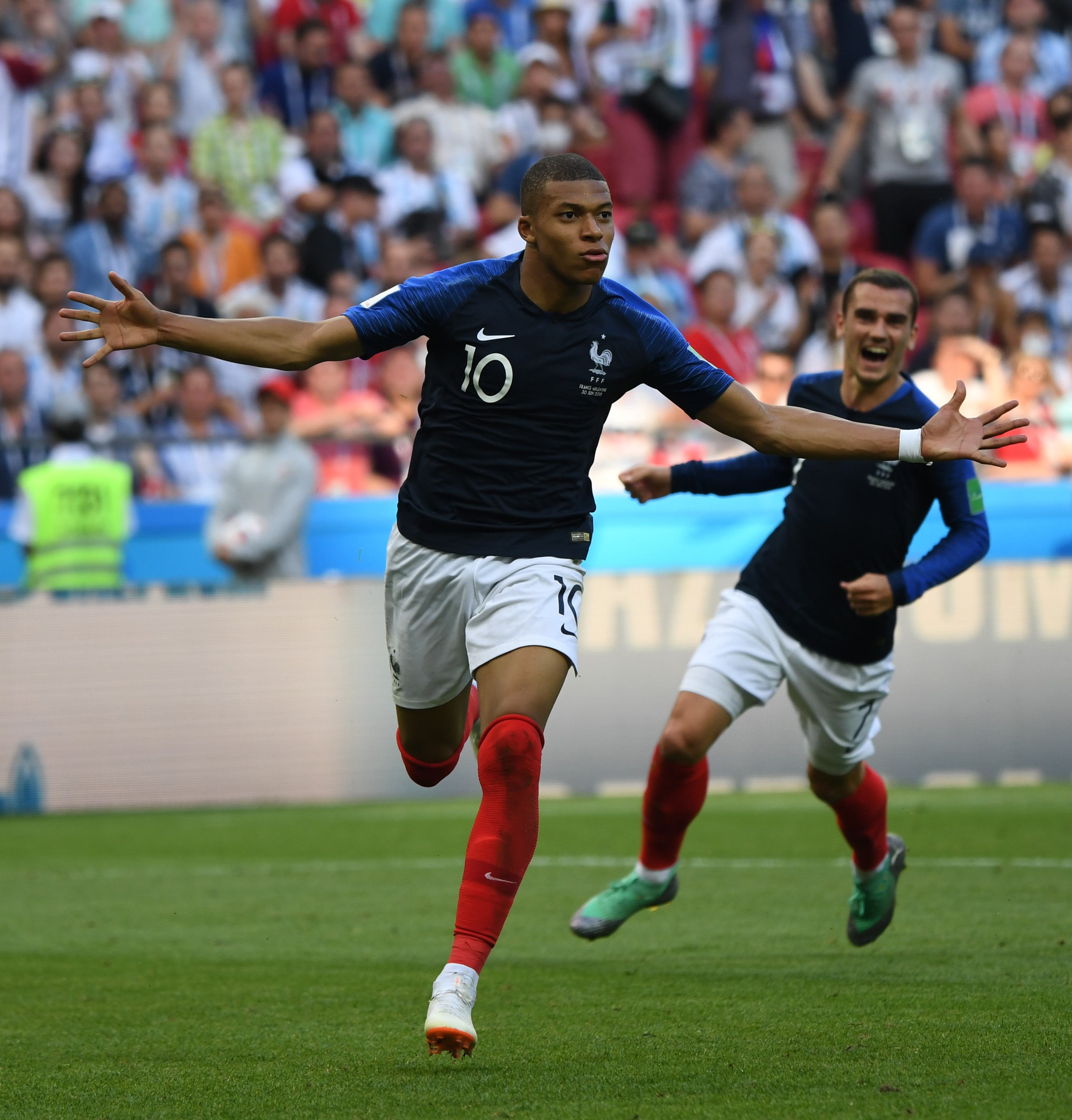 拥有这样的大中锋👍马特塔的终结从容优雅🤌