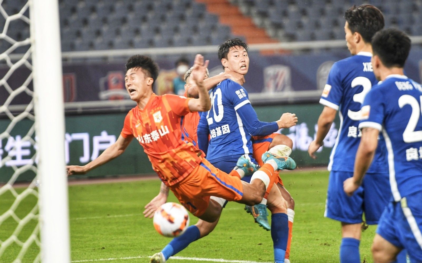 比赛集锦：RB莱比锡2-0不莱梅