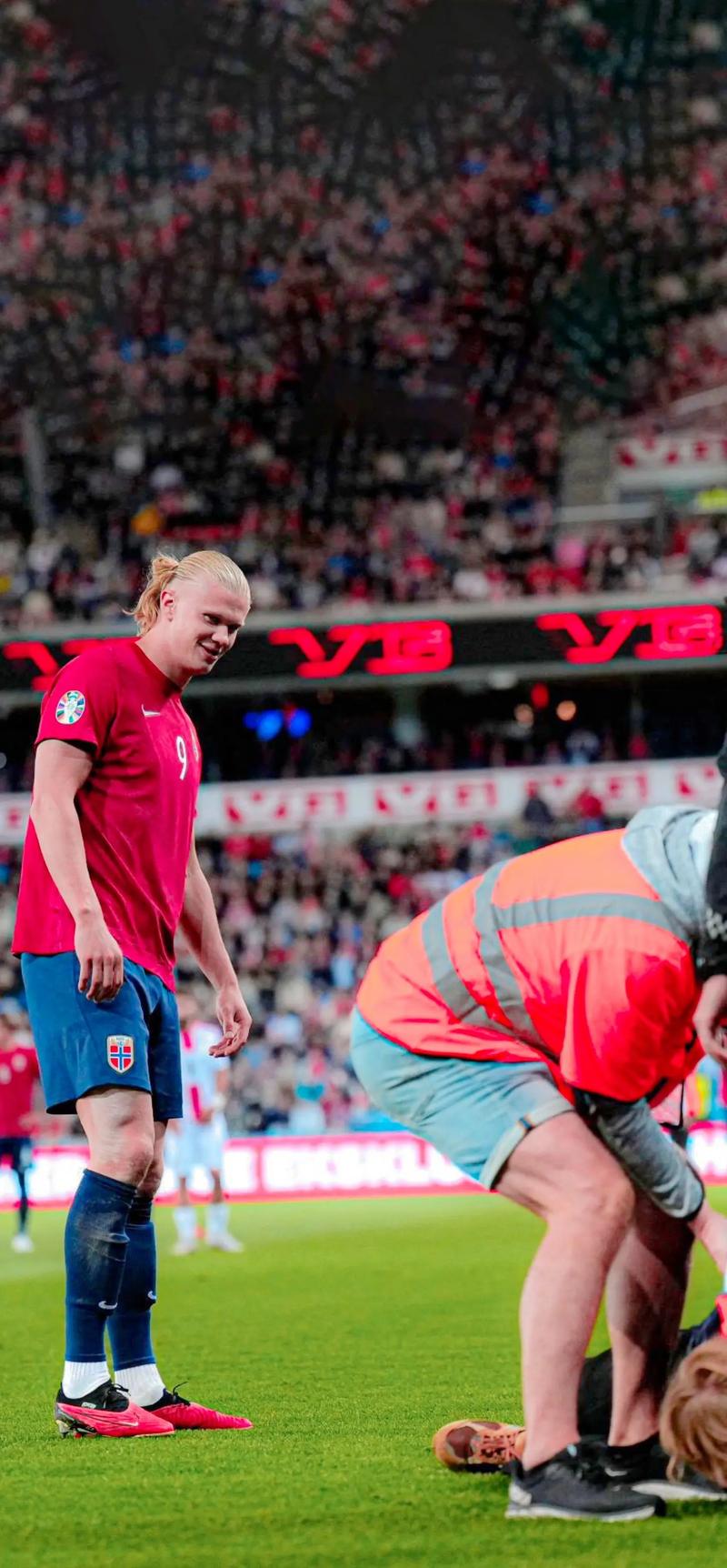 英超单场双0.8+数据：B费再创近四季第二纪录