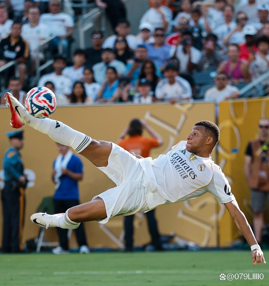 继C罗之后，姆巴佩是第二位单一自然年为皇马进球53+的球员