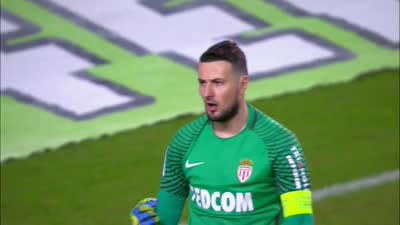 曼联无法复兴 阿莫林临场够差劲 主场1-1西汉姆联领先就乱换人