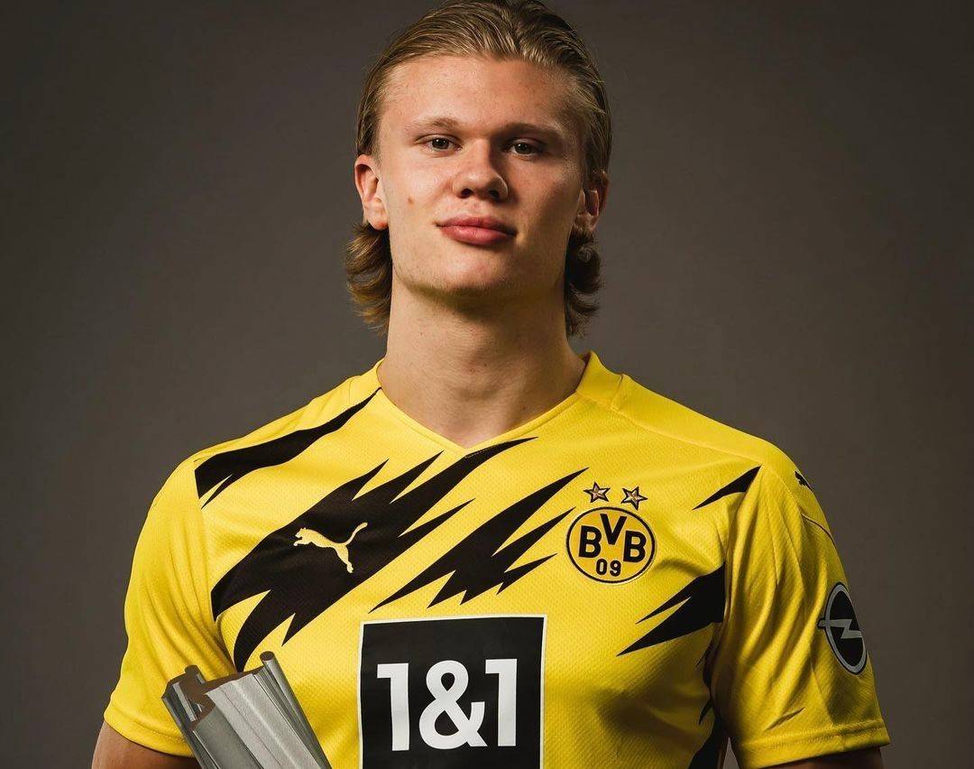 霍华德招募字母哥搭档东詹：别带伤强撑上场，湖人需要你