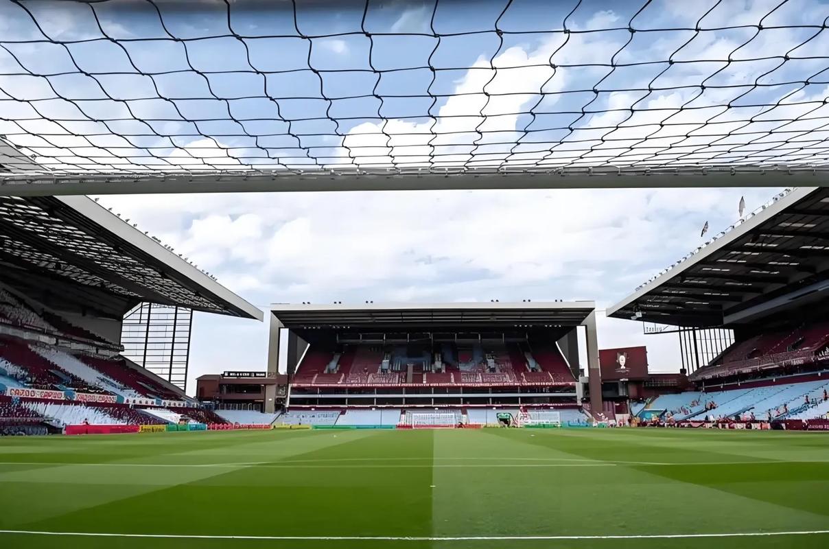 足球英超领头羊遭遇伤病危机，后卫告急