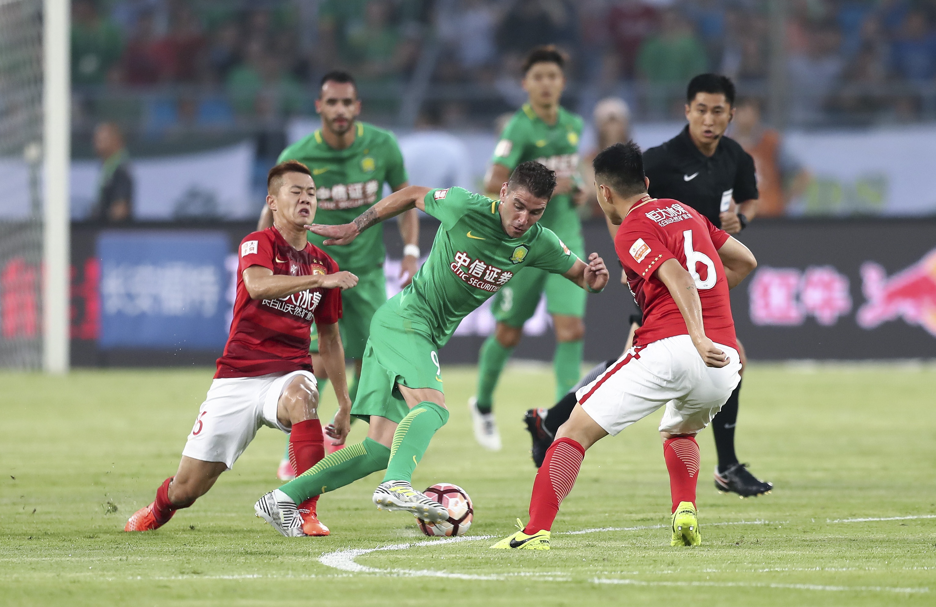 弗兰克：我享受的认可与尊重是钱换不来的，未来首选留中国