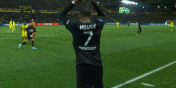 芝加哥公牛球员诺亚·埃森格因伤报销，NBA生涯受挫，发展联盟表现亮眼，未来仍有潜力。